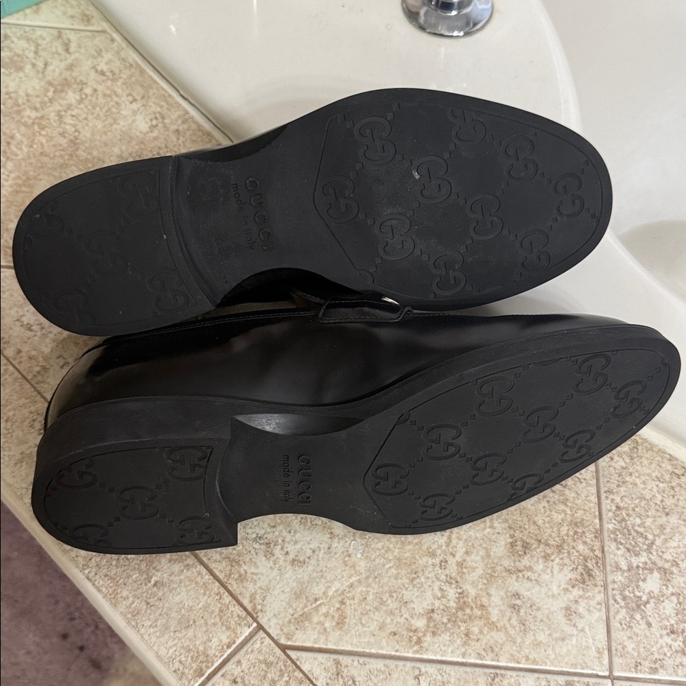 Gucci Black Leather Horsebit Loafers - Picture 4 of 7